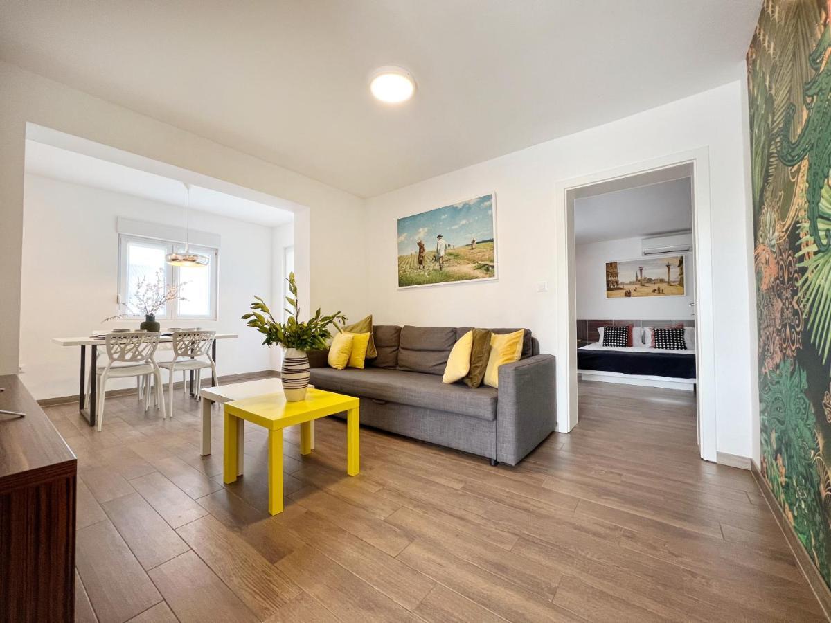 Apartments Teodora Maria Novigrad Istria エクステリア 写真