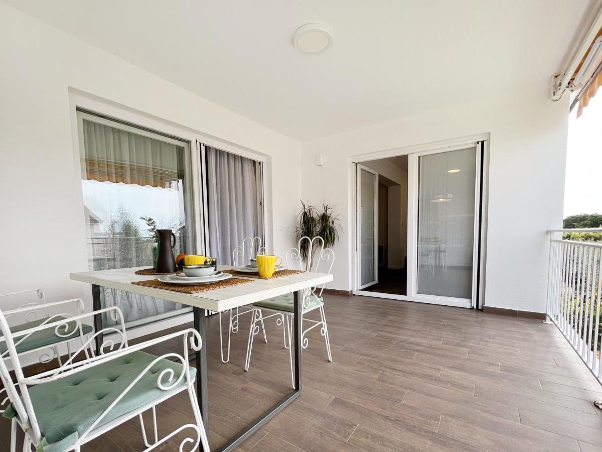 Apartments Teodora Maria Novigrad Istria エクステリア 写真